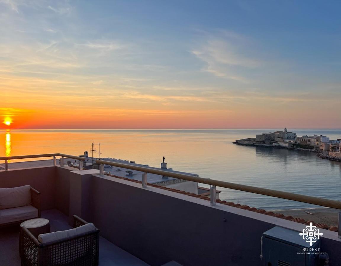 Apartamento Infinito - Attico Sul Mare Vieste Exterior foto